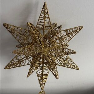 Holiday Time 3D 15.5” large woven sparkling Gold Star Tree Topper stunning new